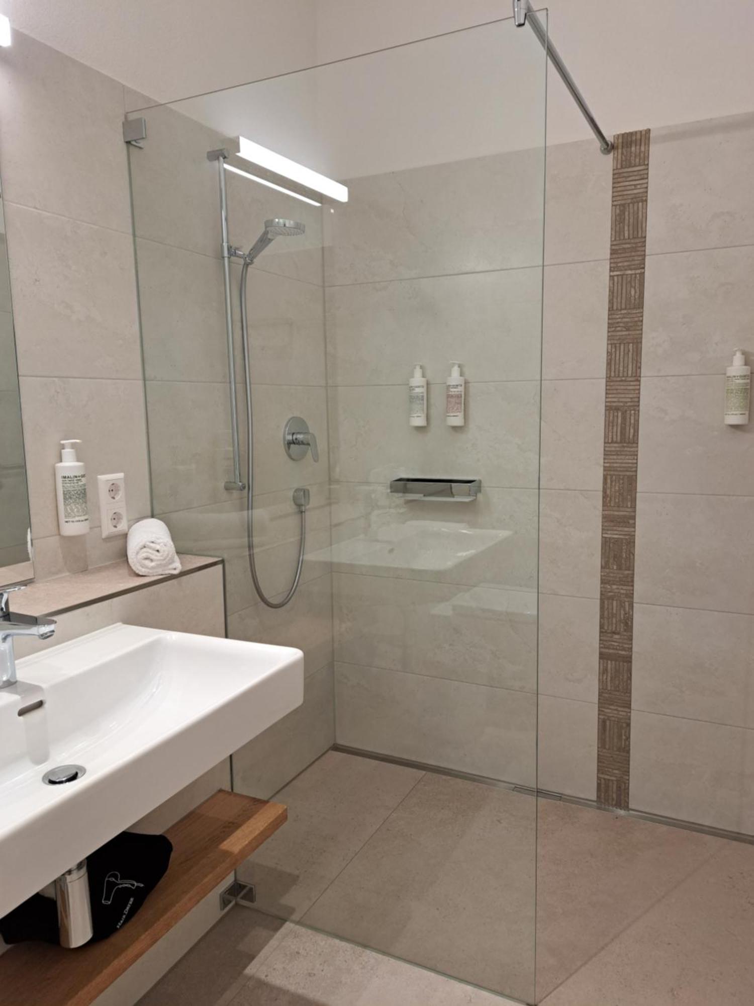 Hotel Union اوفنبرغ المظهر الخارجي الصورة